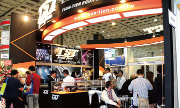 TST HID LED ampashow-6